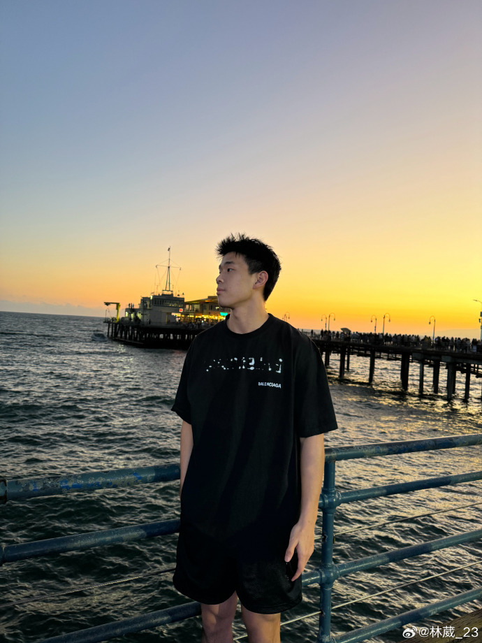 bt, 行侠下属球, QZEBj