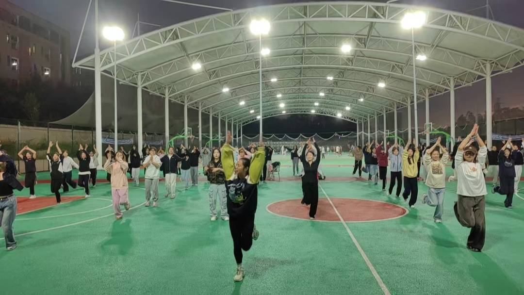 场演唱, 黄晓庆 场演唱, 黄晓庆